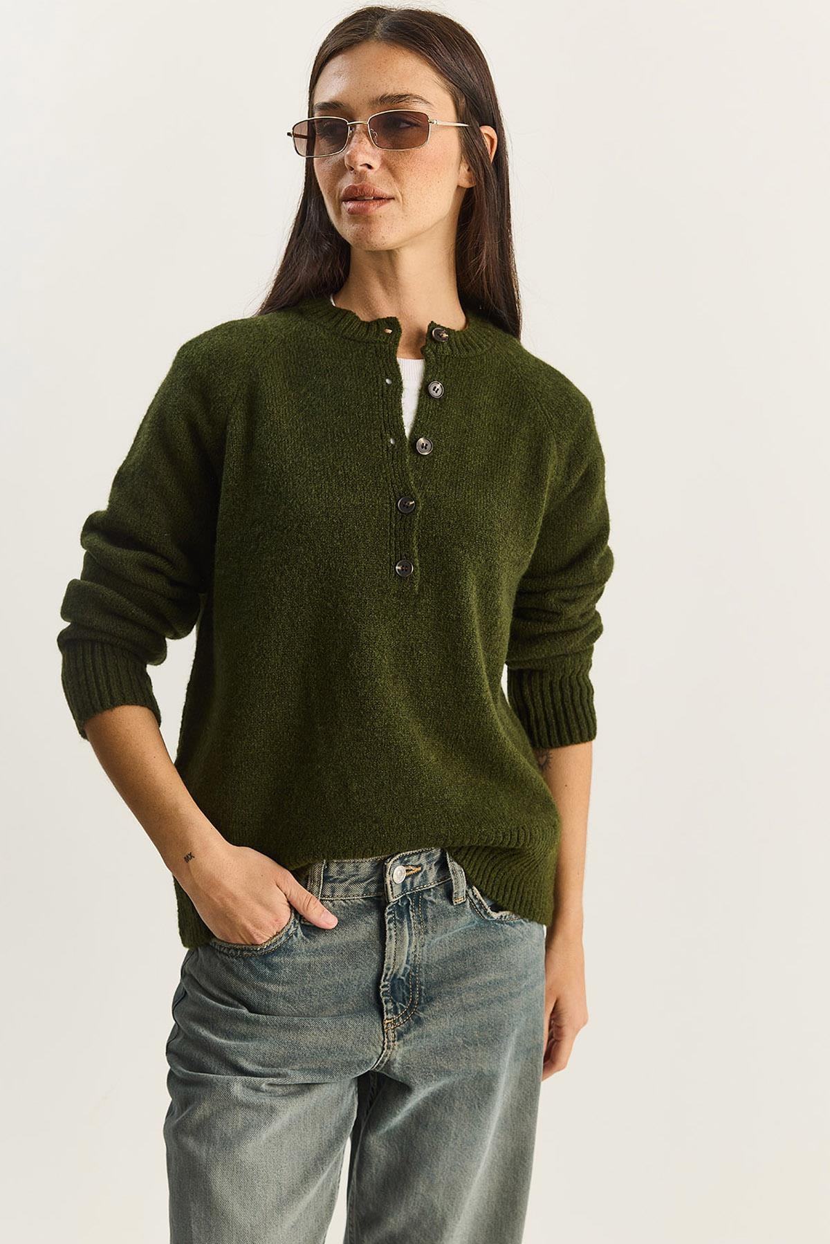 Women's Khaki Sweater