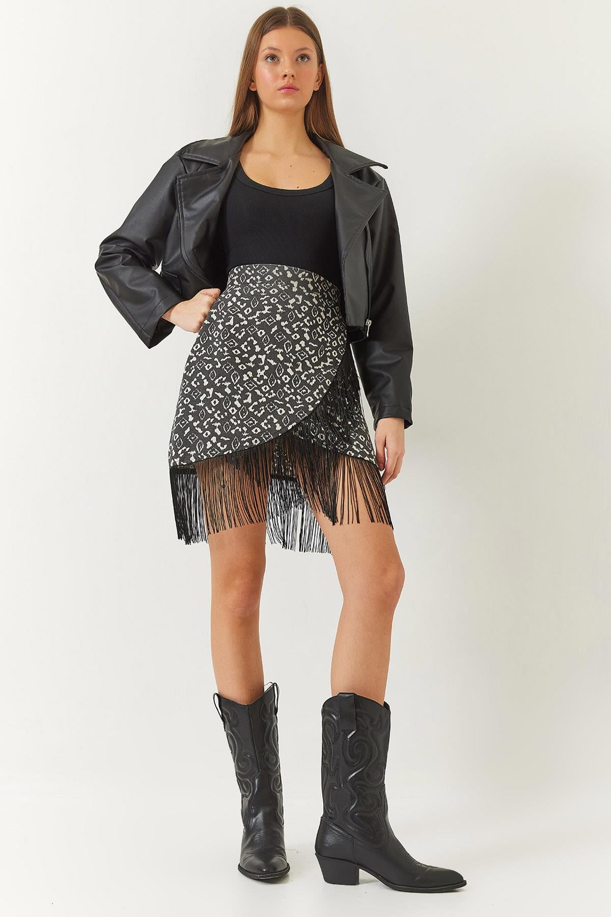 Grey‎ Skirt