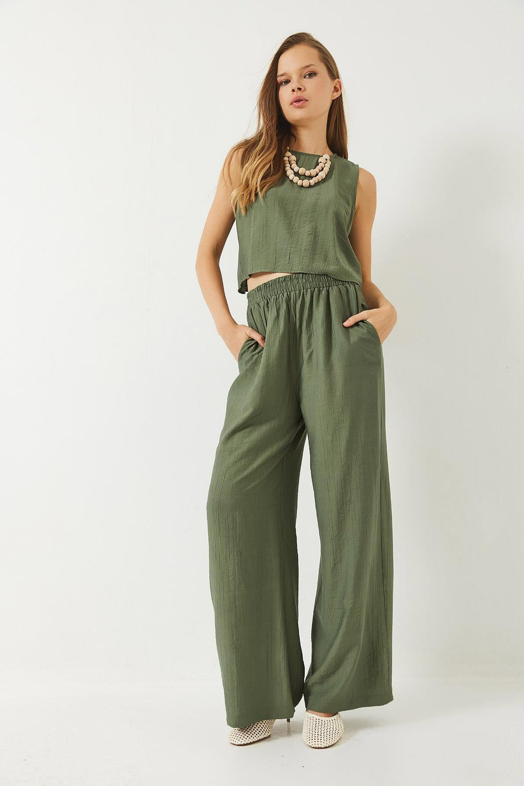 Green‎ Outfit Set