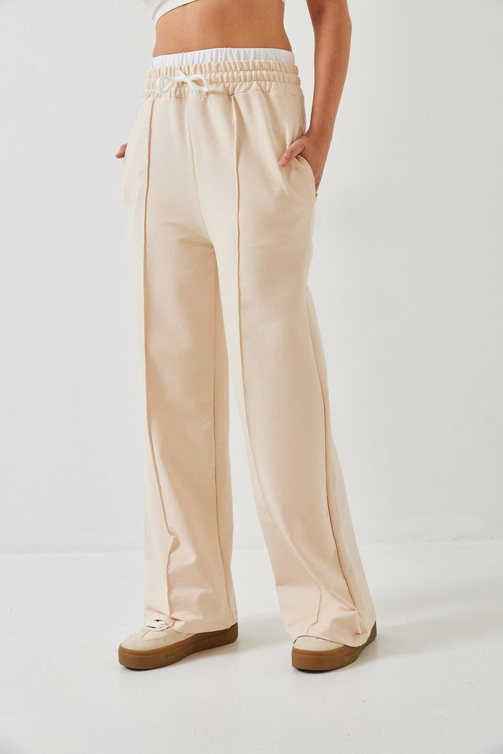 Beige‎ Pants