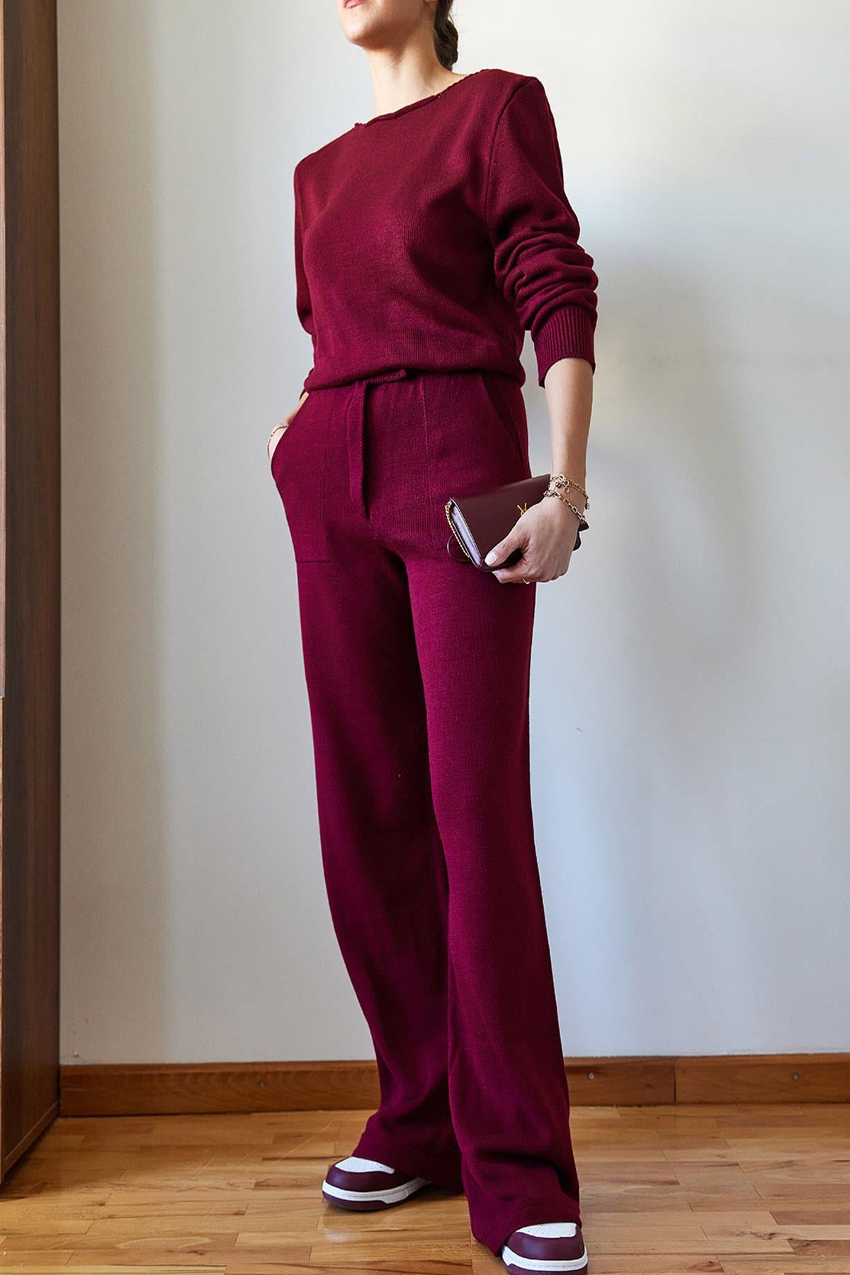 Red‎ Outfit Set