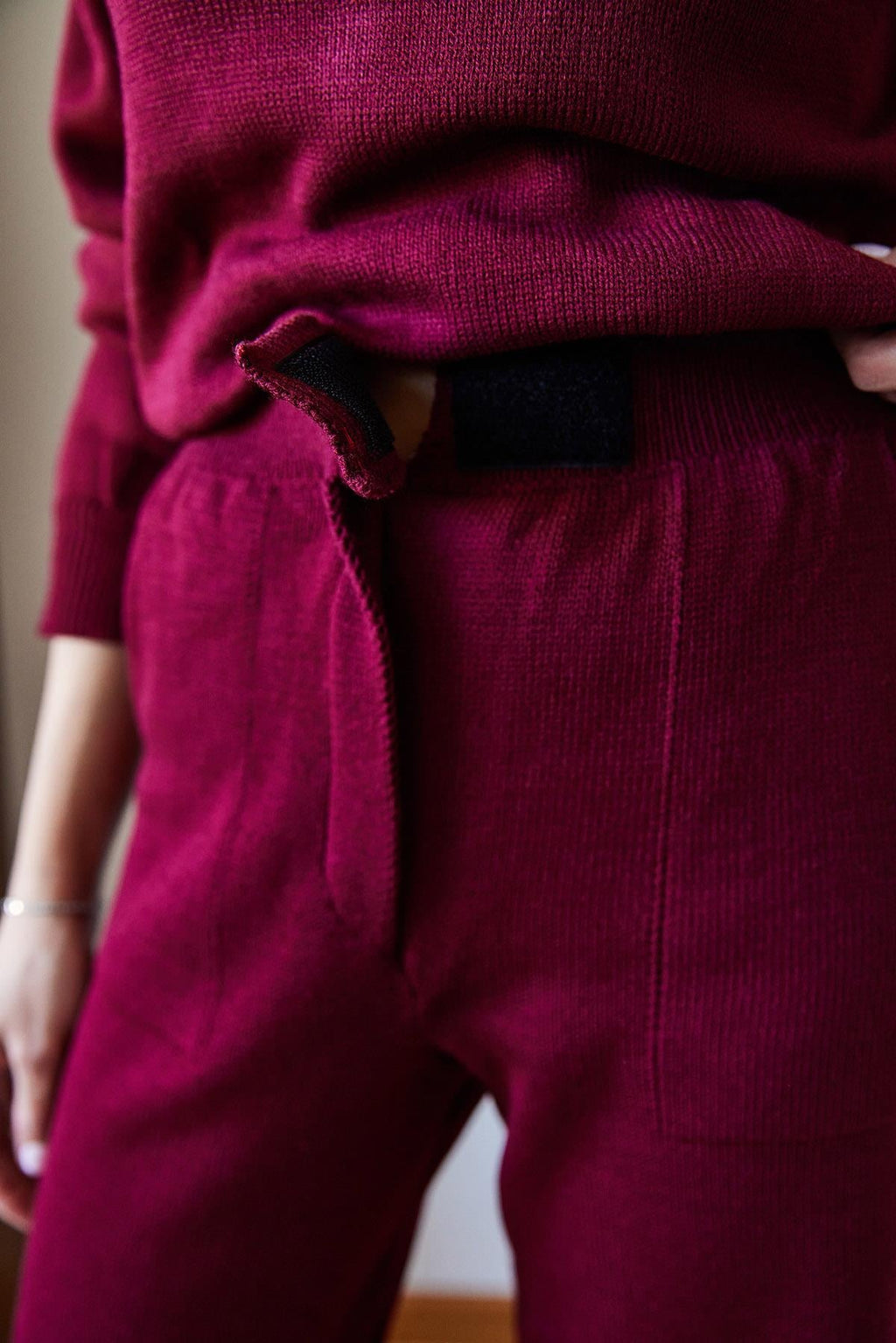 Red‎ Outfit Set