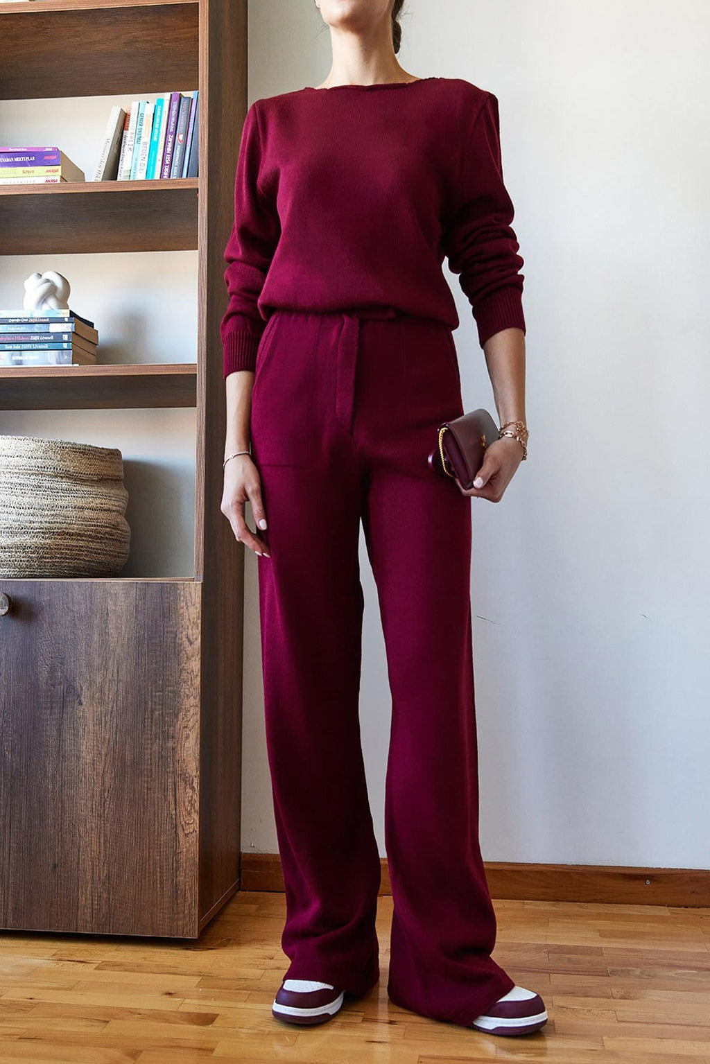 Red‎ Outfit Set