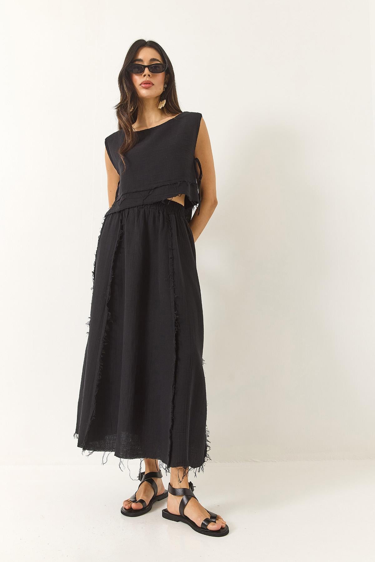 Elastic Waist Skirt with Side Tie Detail Crop Muslin Top and Bottom Set 60283236 - Black