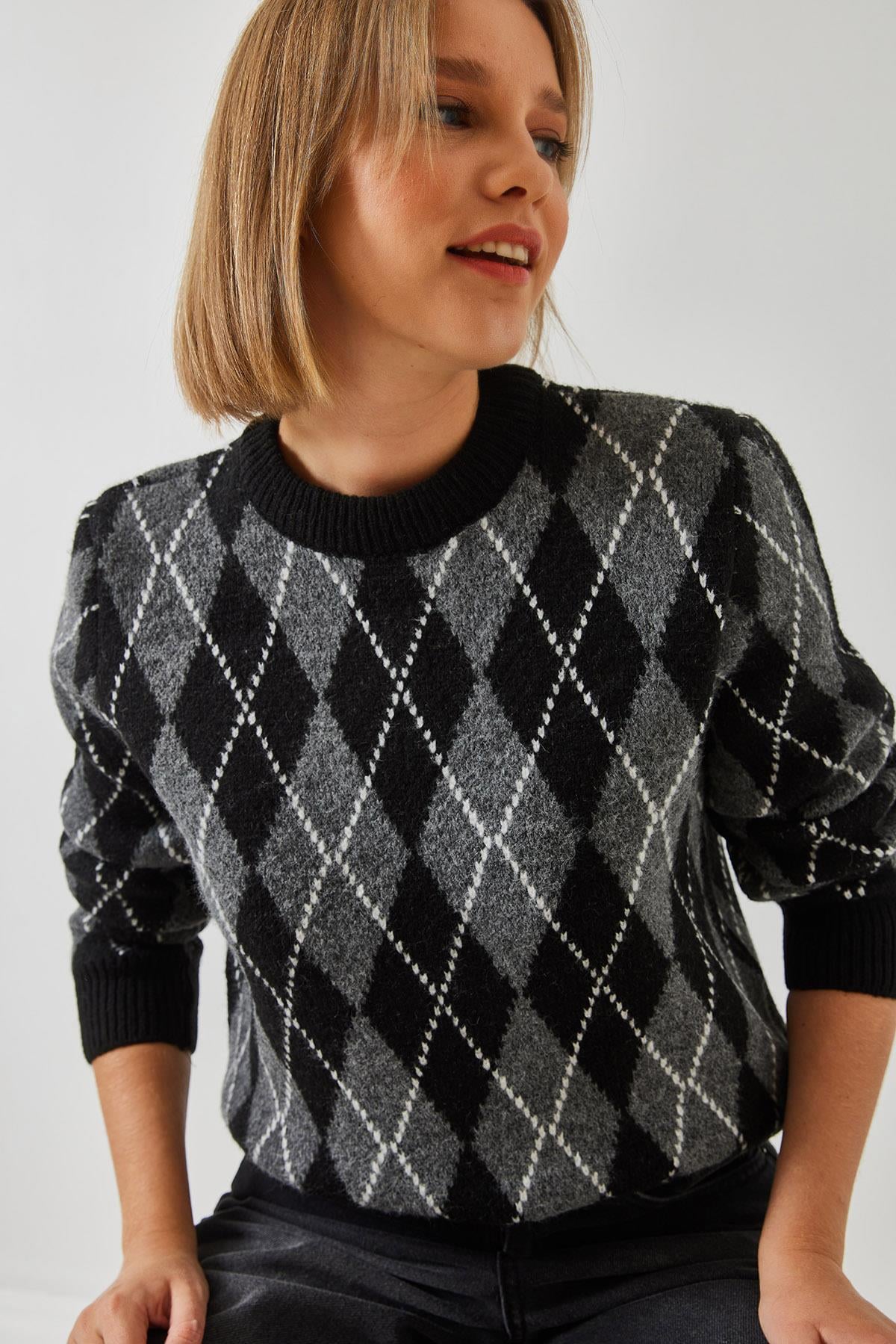 Black - Anthracite Sweater