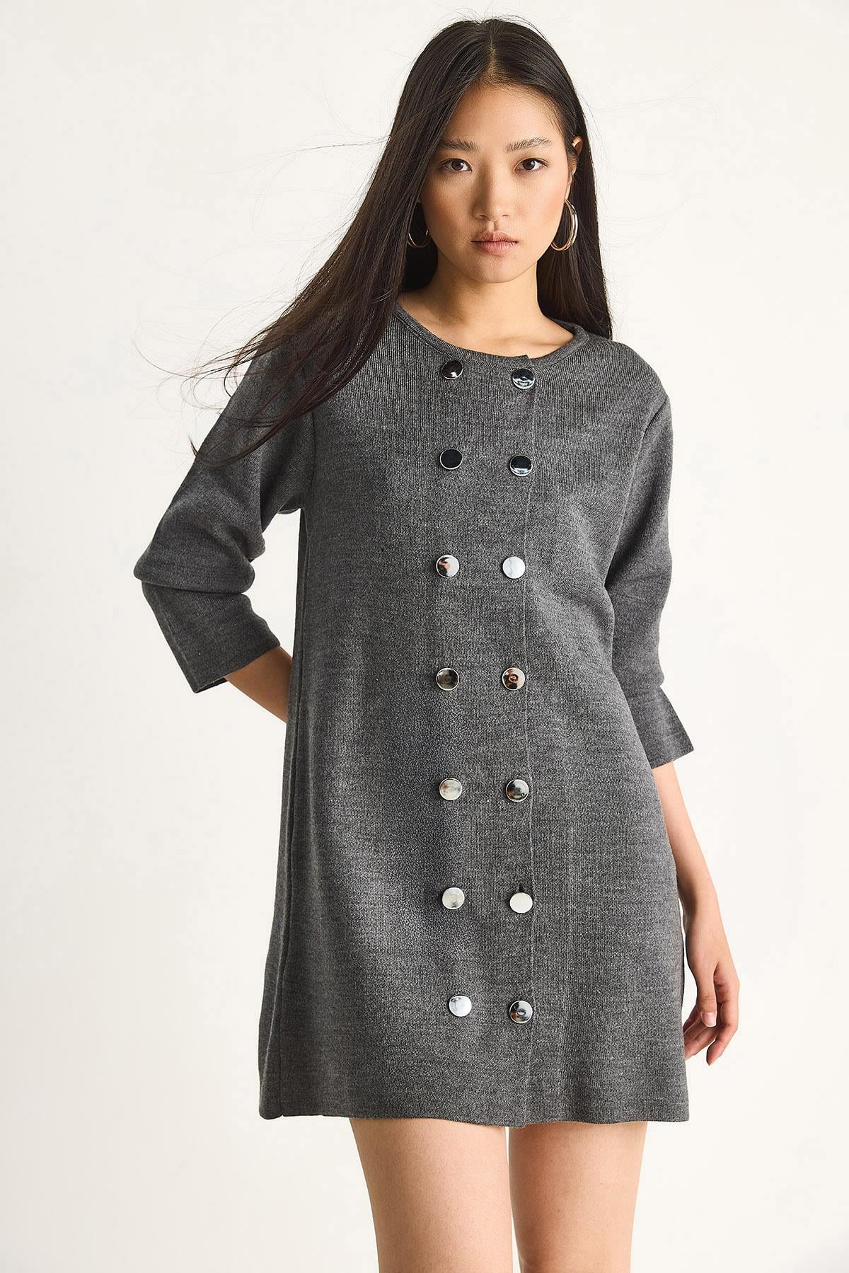 Grey‎ Dress