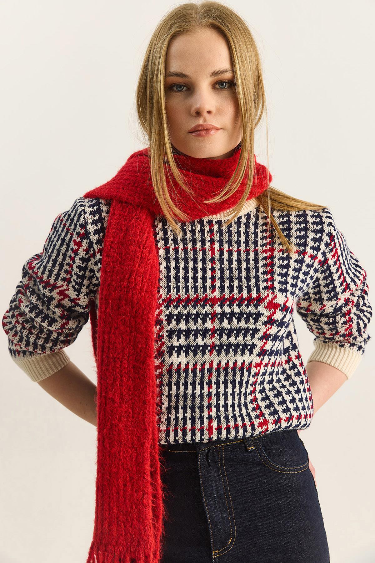 Women's Cream Sweater