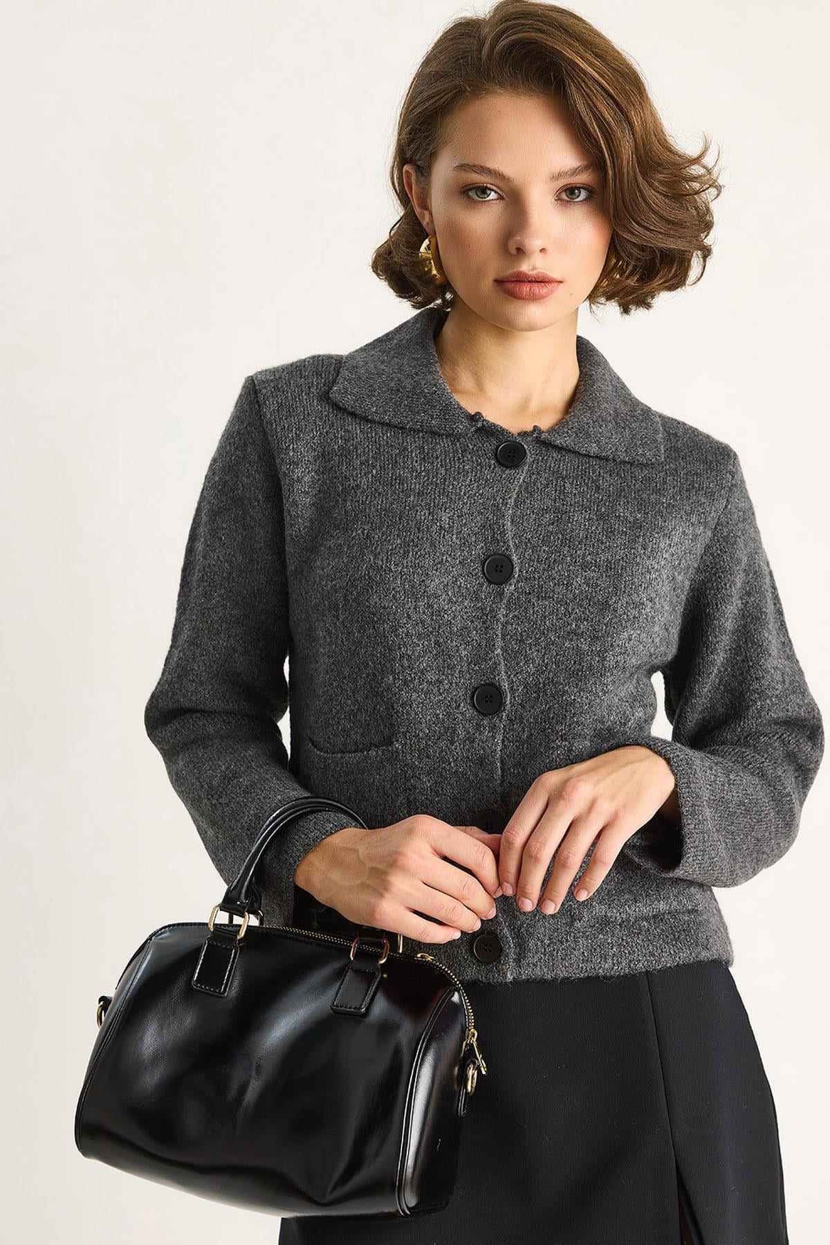 Grey‎ Cardigan