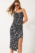 Black‎ Dress