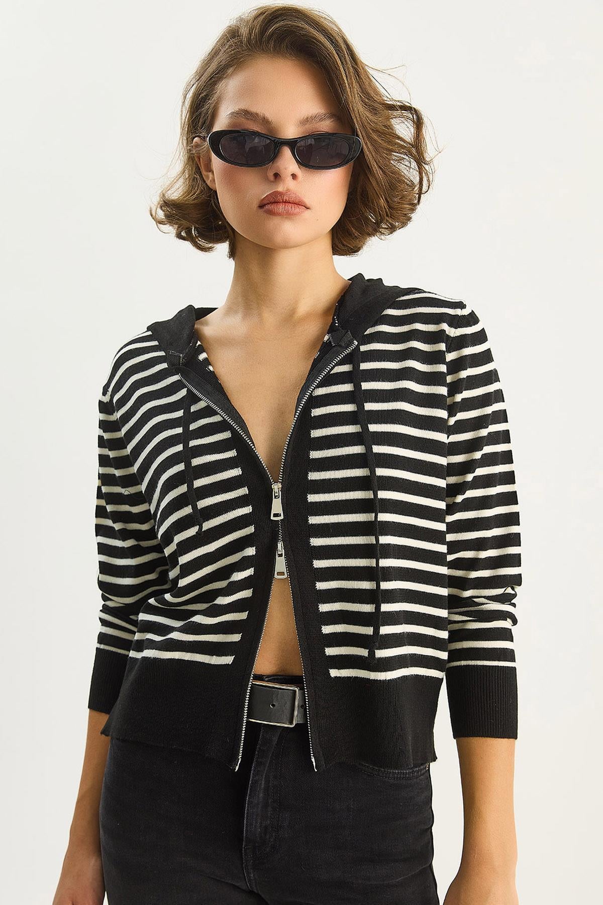 Striped Hooded Double-Zip Basic Cardigan 20246865 - Black-Ecru