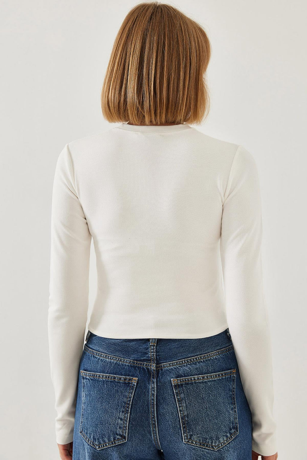 White‎ Blouse
