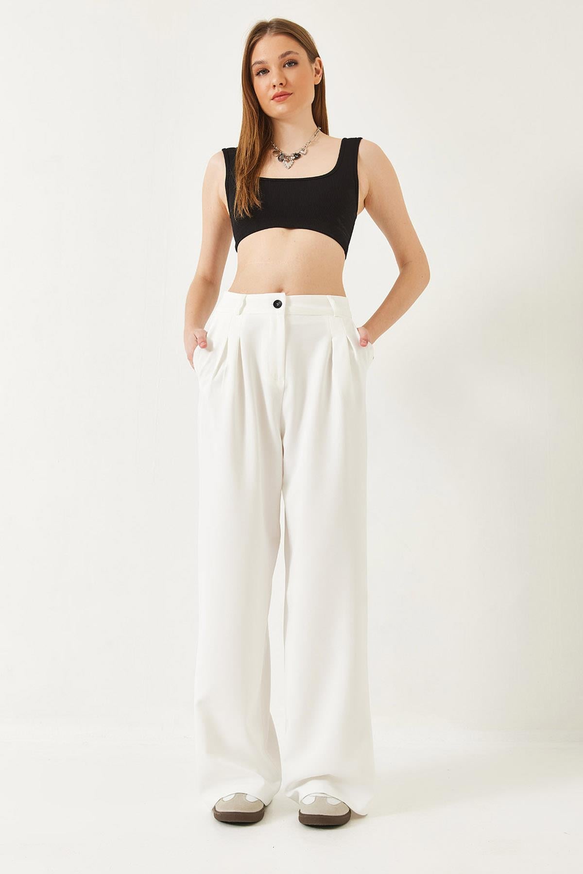 White‎ Pants