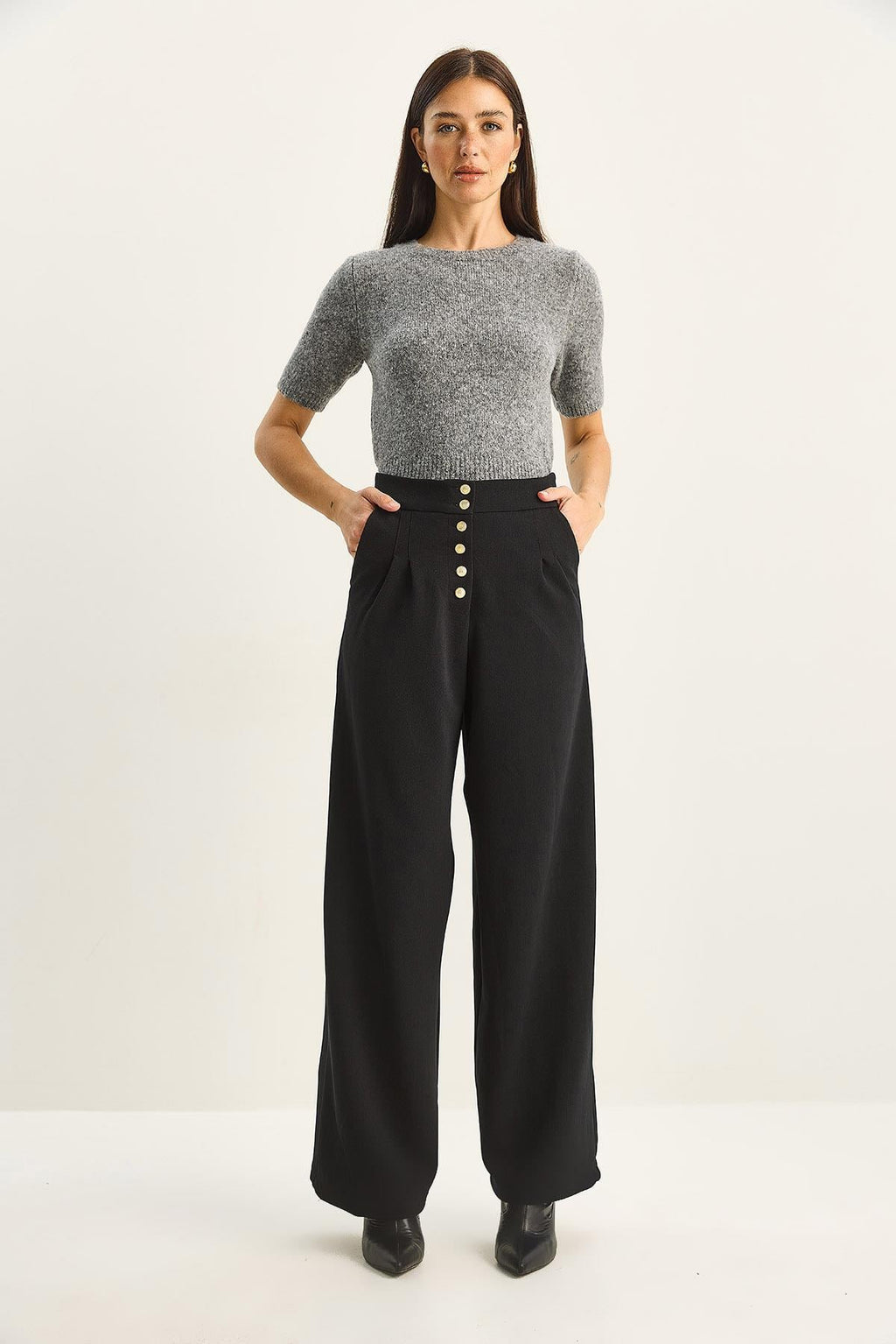Black‎ Pants