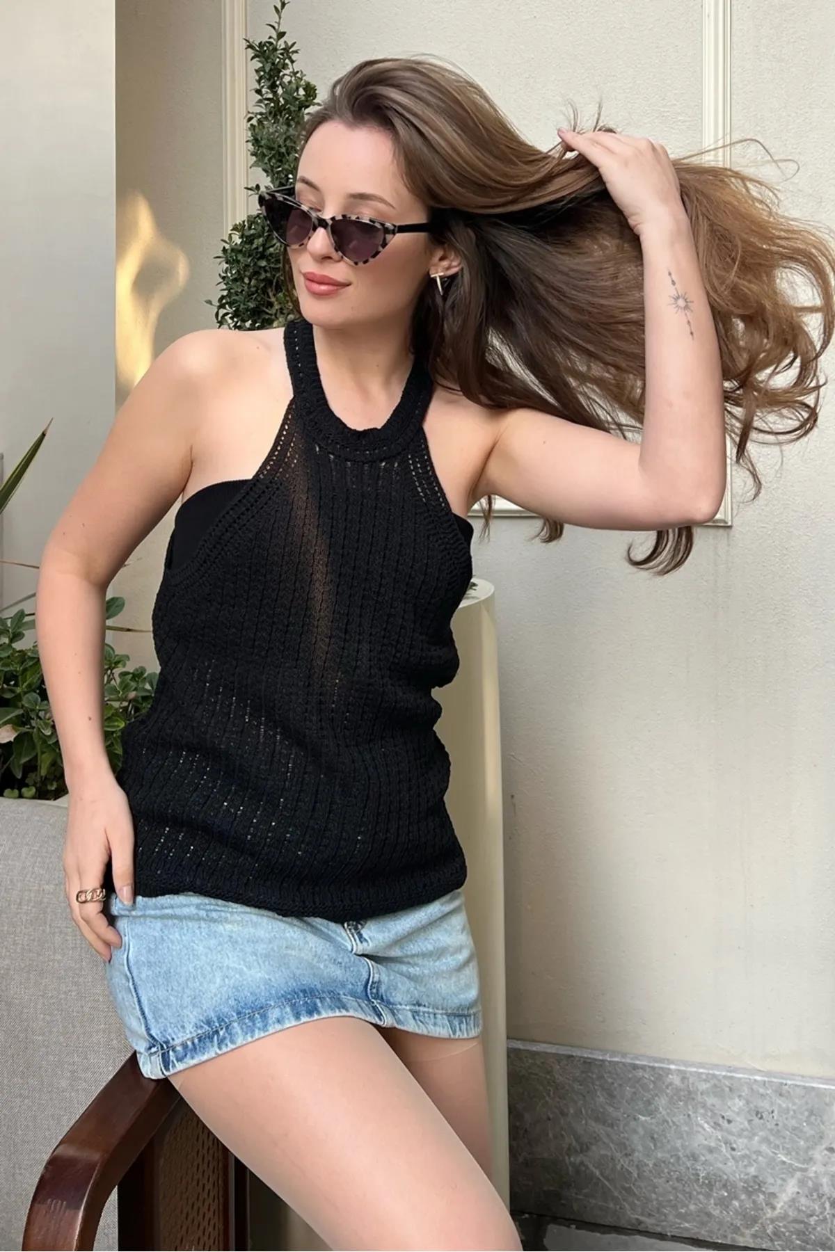 Black‎ Blouse