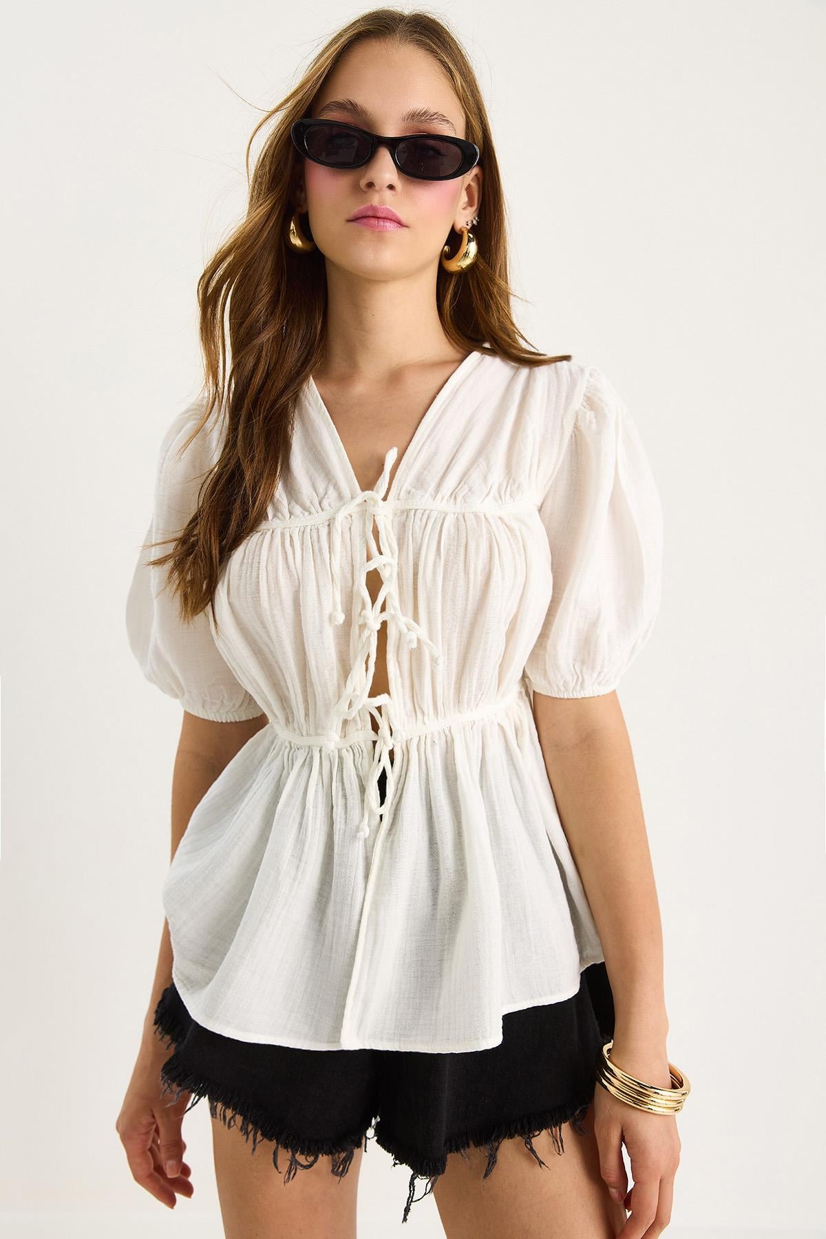 Women's Short-Sleeved Muslin Blouse with Tie Detail 1024 60283459 - White