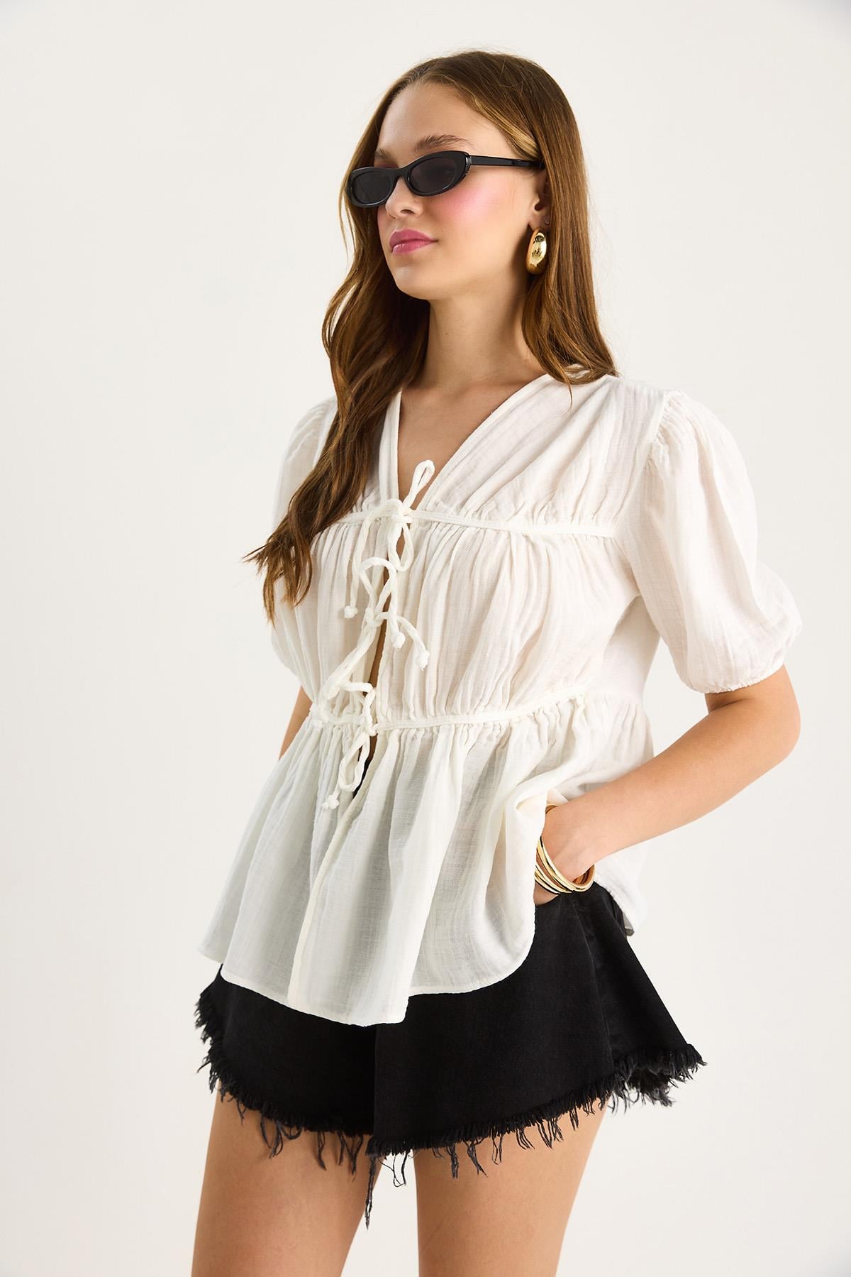 Women's Short-Sleeved Muslin Blouse with Tie Detail 1024 60283459 - White