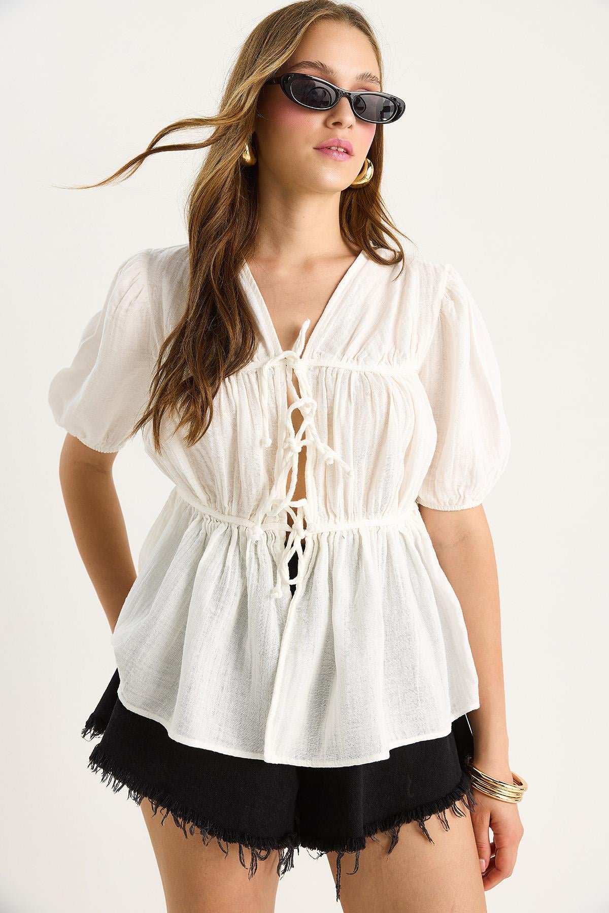 Women's Short-Sleeved Muslin Blouse with Tie Detail 1024 60283459 - White