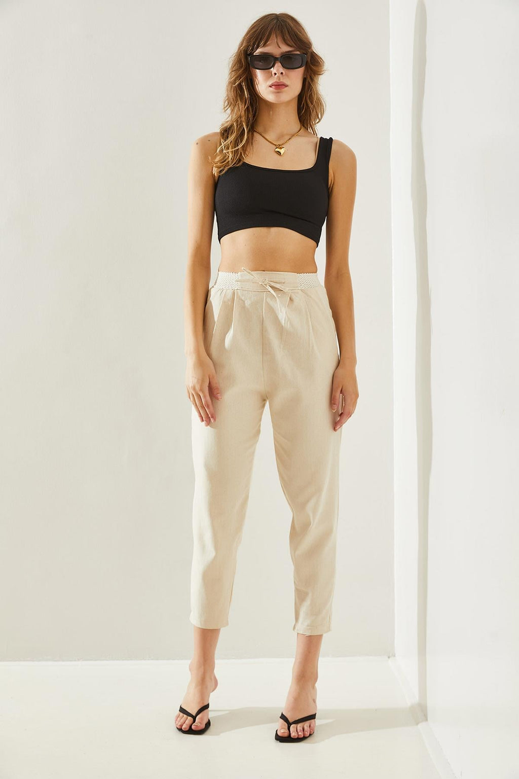 Cream‎ Pants