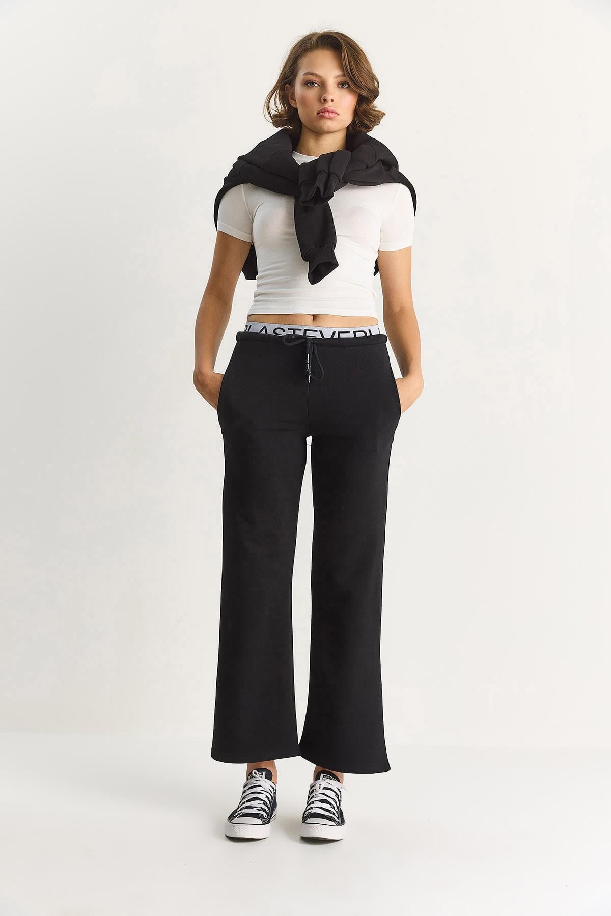 Black‎ Jogger