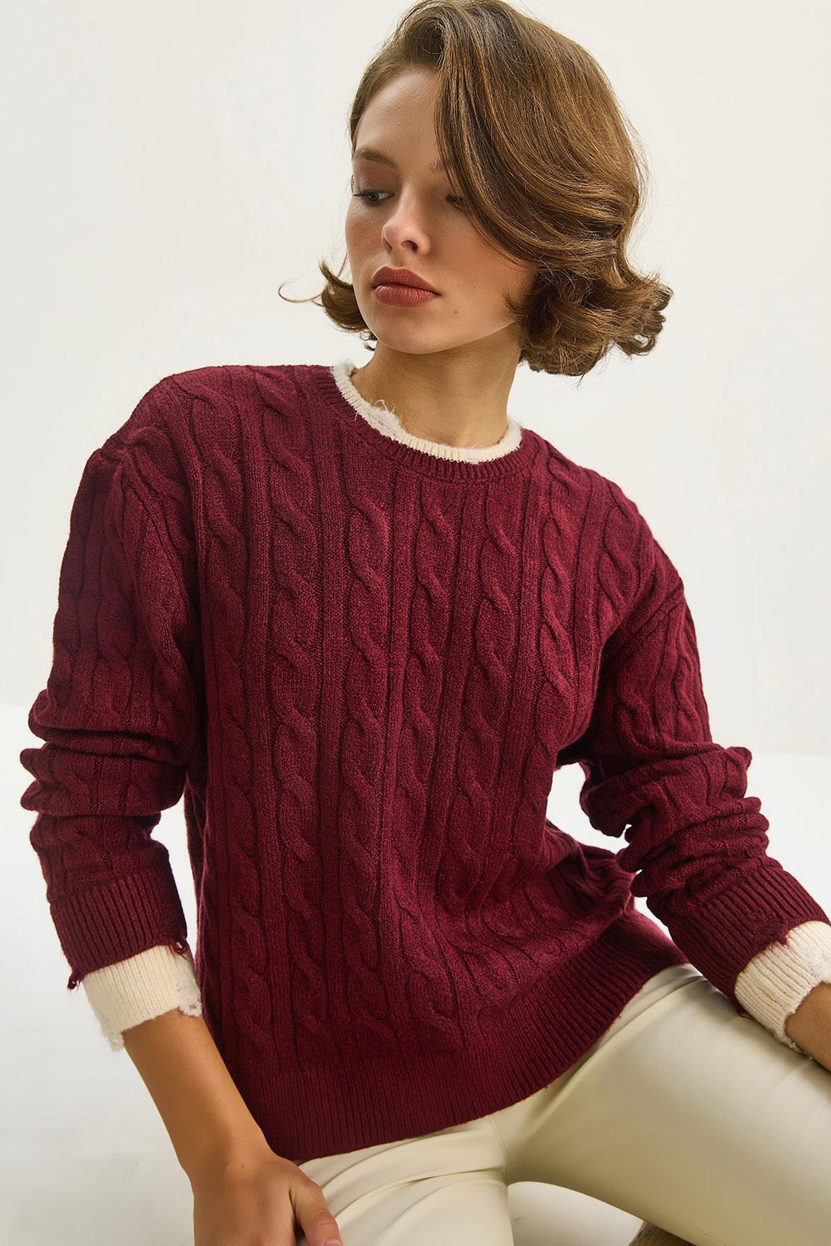 Red‎ Sweater