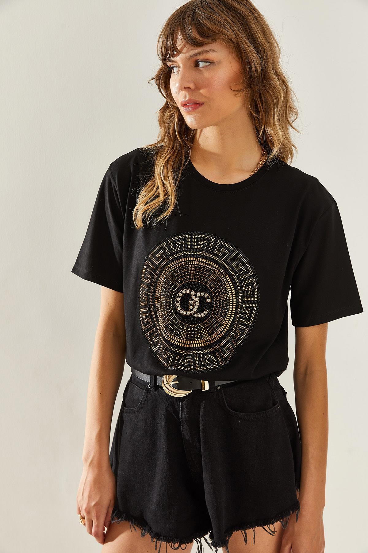 Black‎ T-Shirt