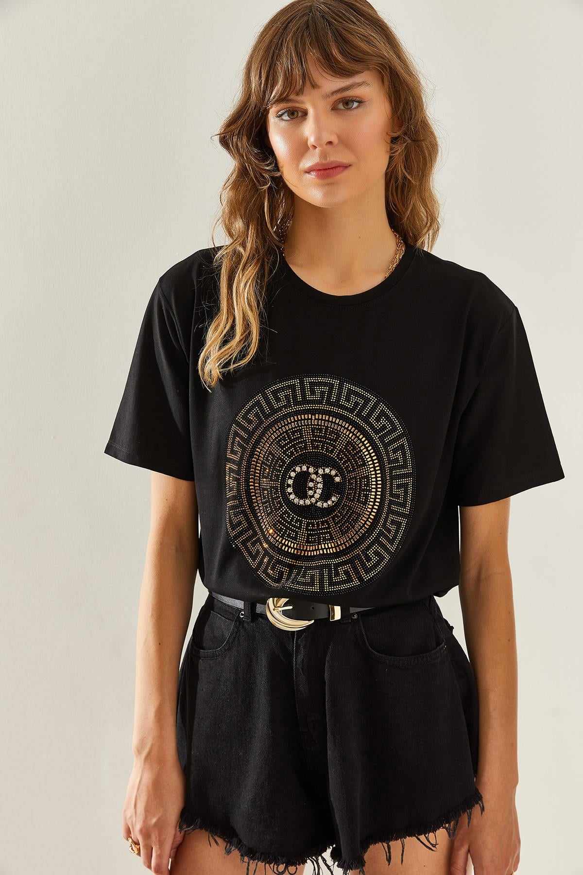 Black‎ T-Shirt