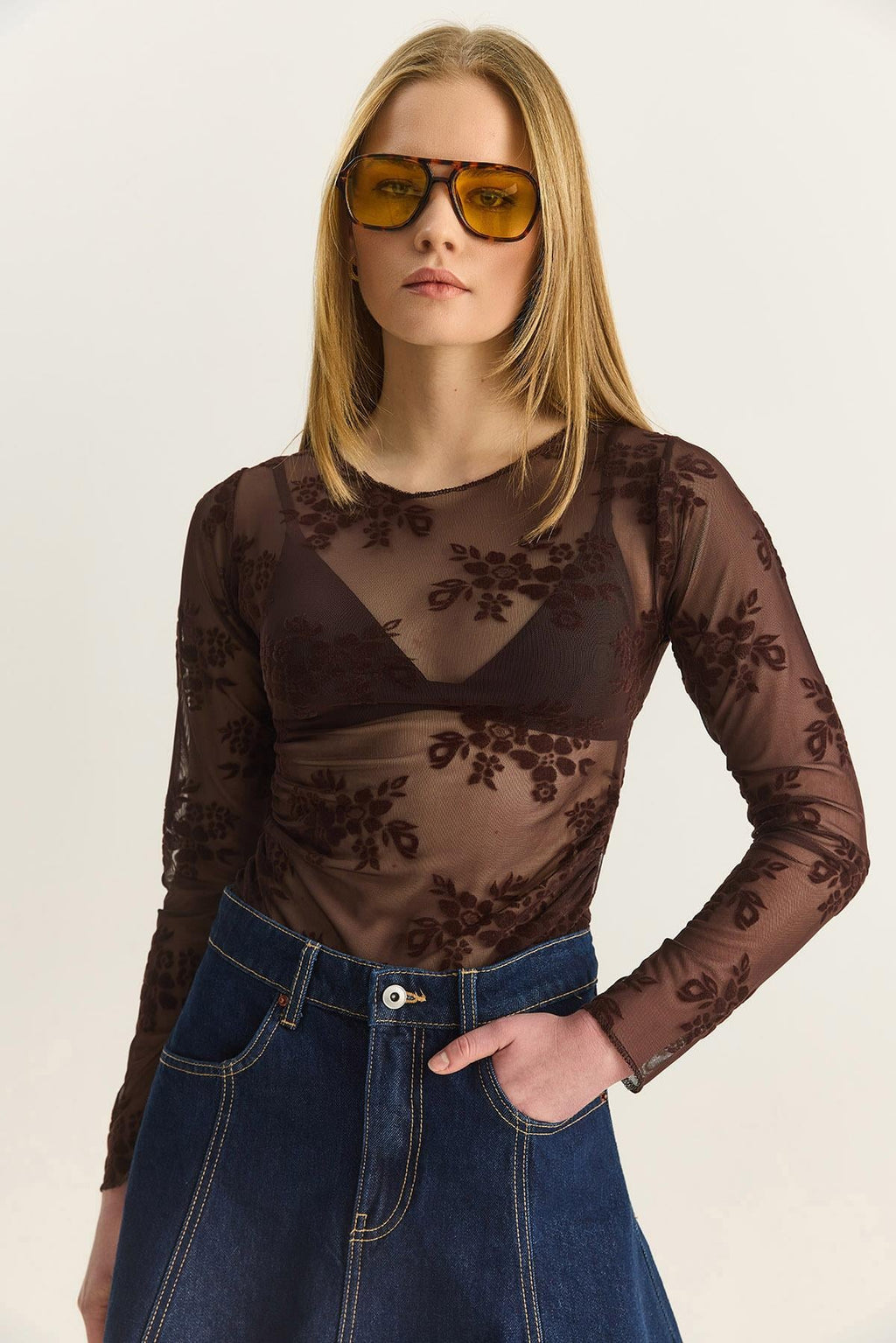 Brown‎ Blouse