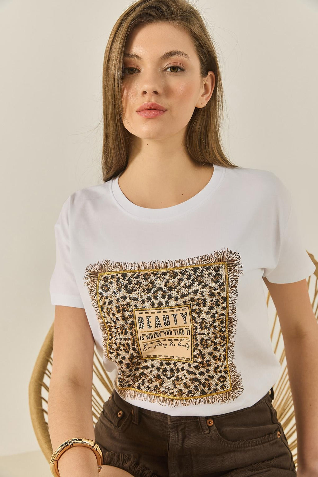 White‎ T-Shirt