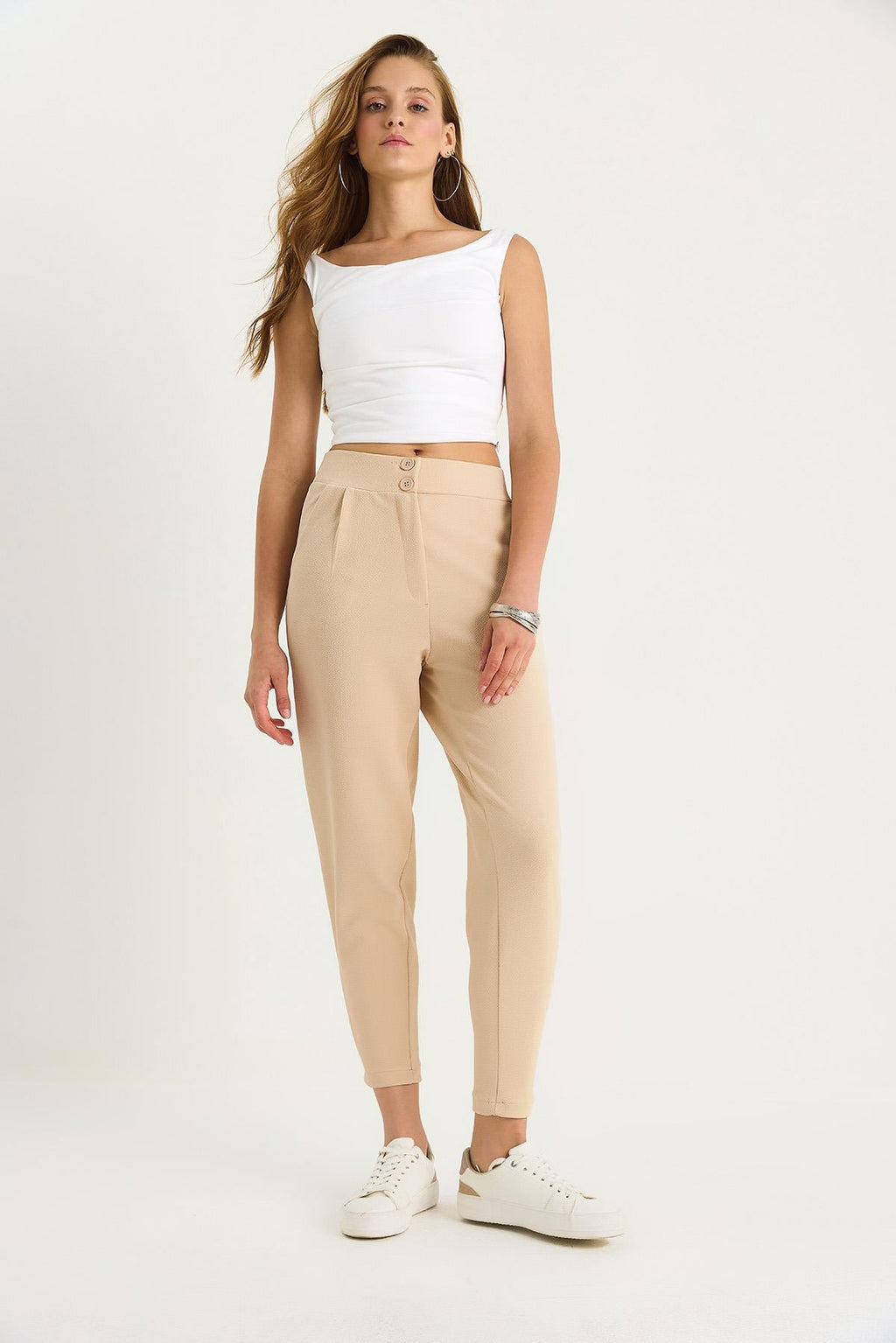 Beige‎ Pants