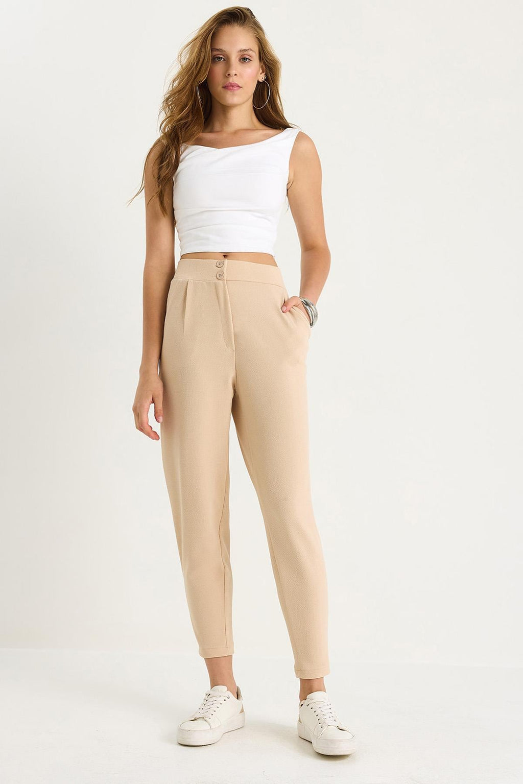 Beige‎ Pants