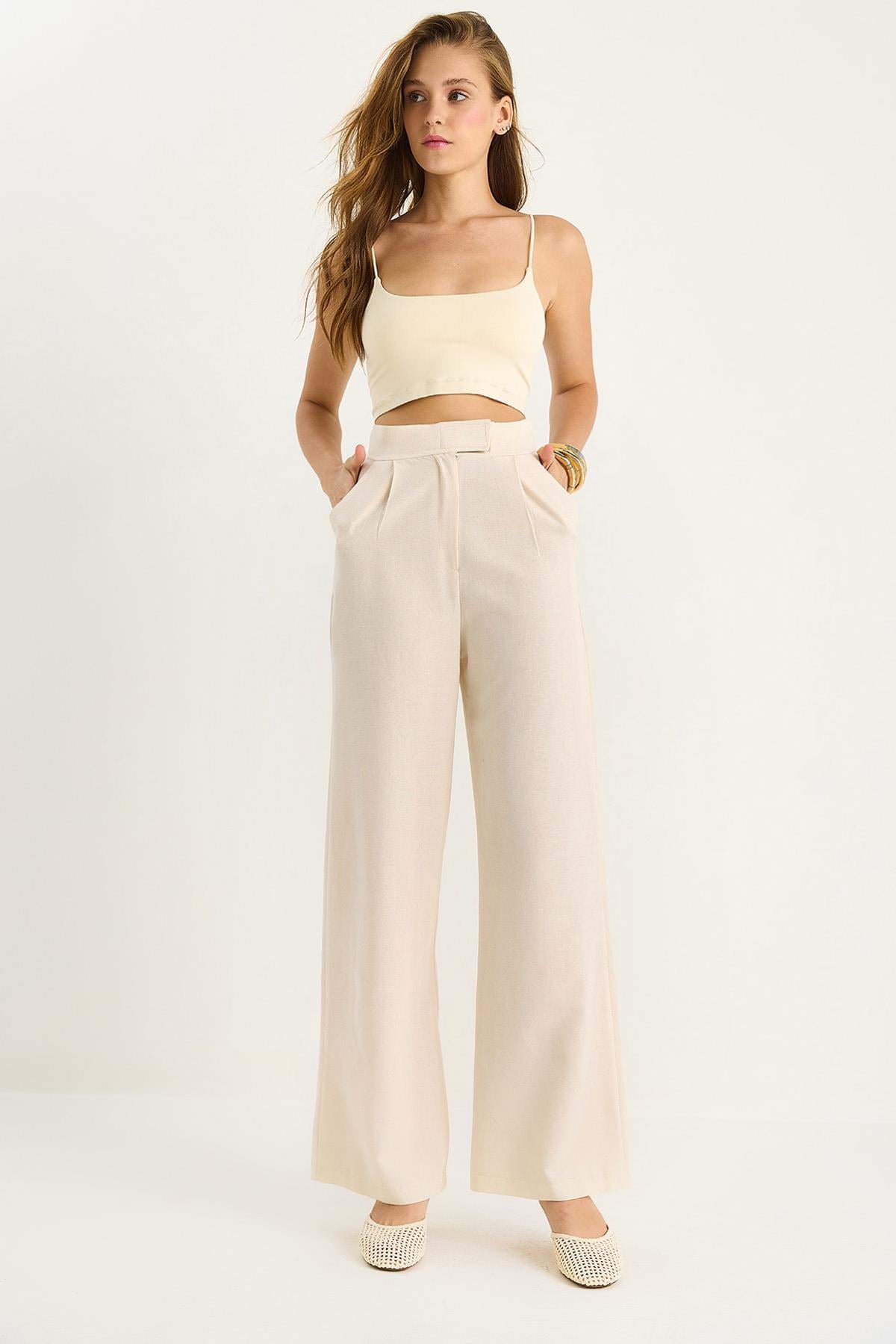 Beige‎ Pants