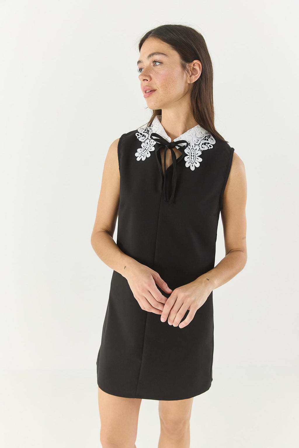 Black‎ Dress