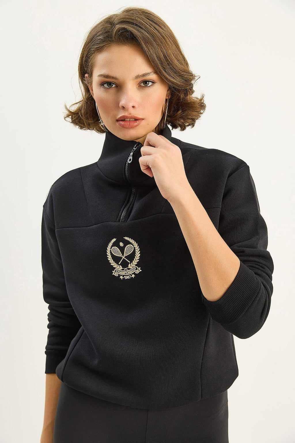 Black‎ T-Shirt