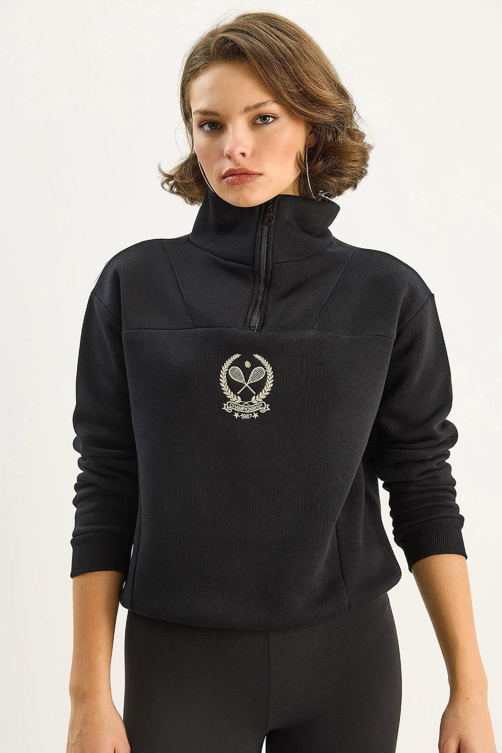 Black‎ T-Shirt
