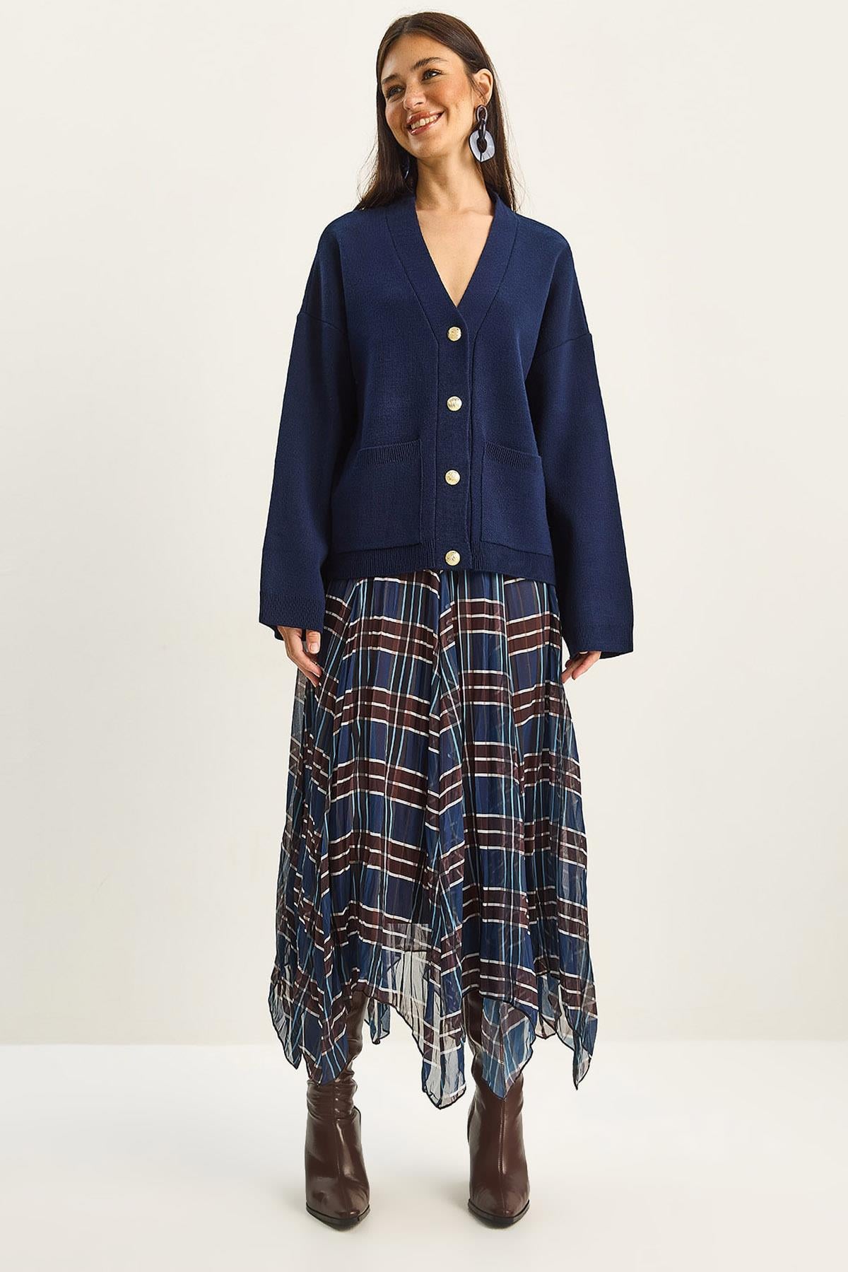 Blue‎ Skirt