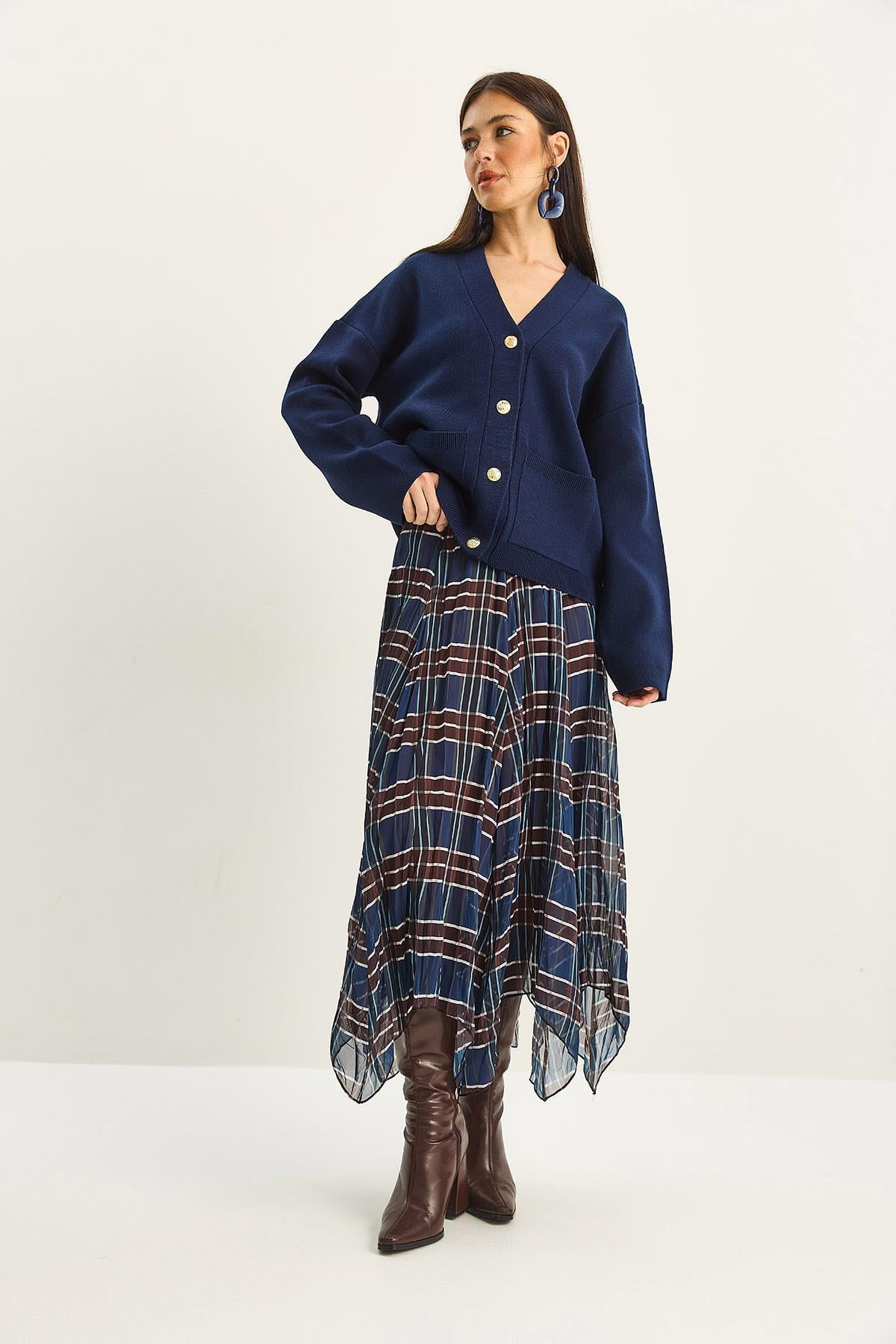 Blue‎ Skirt