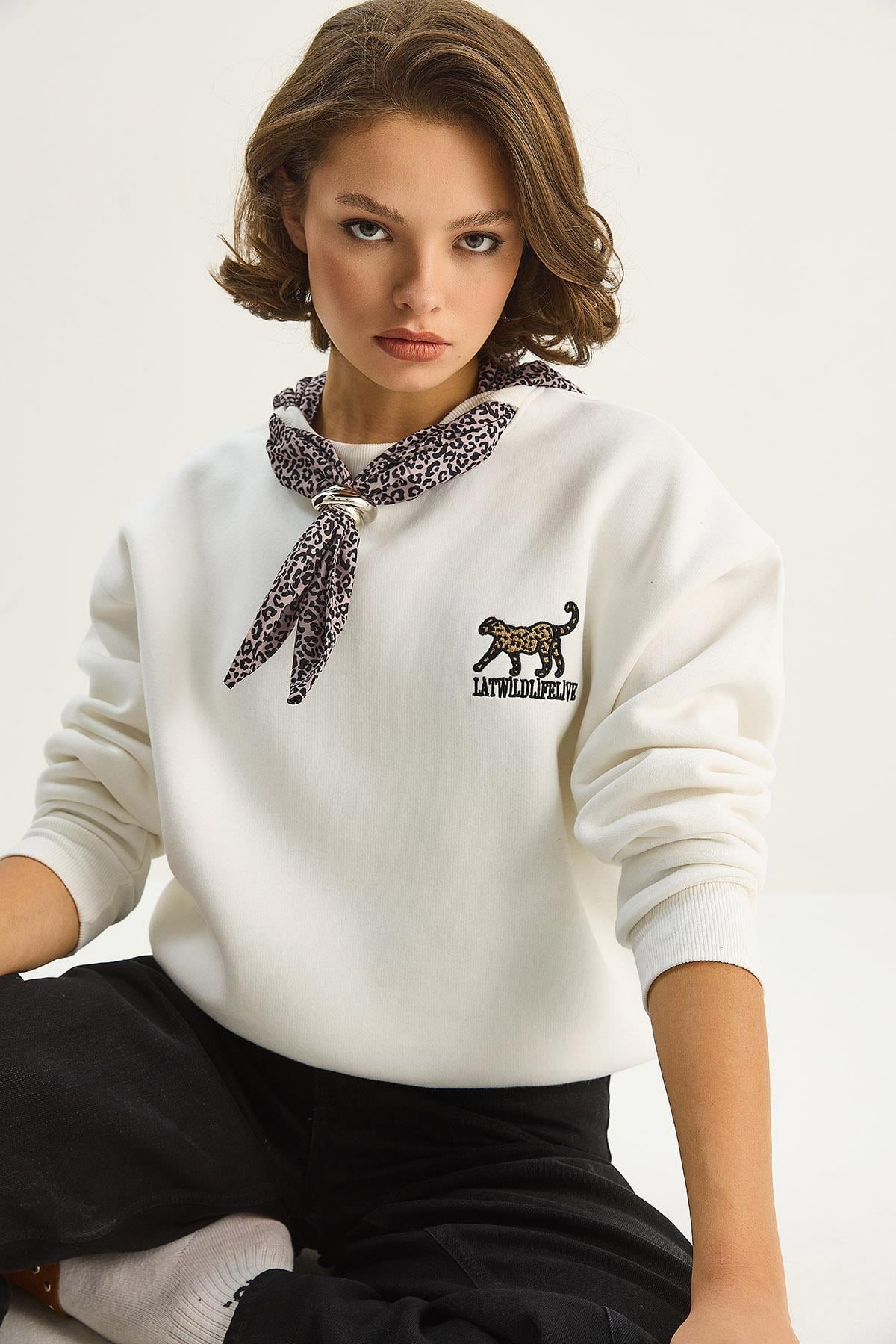 White‎ T-Shirt