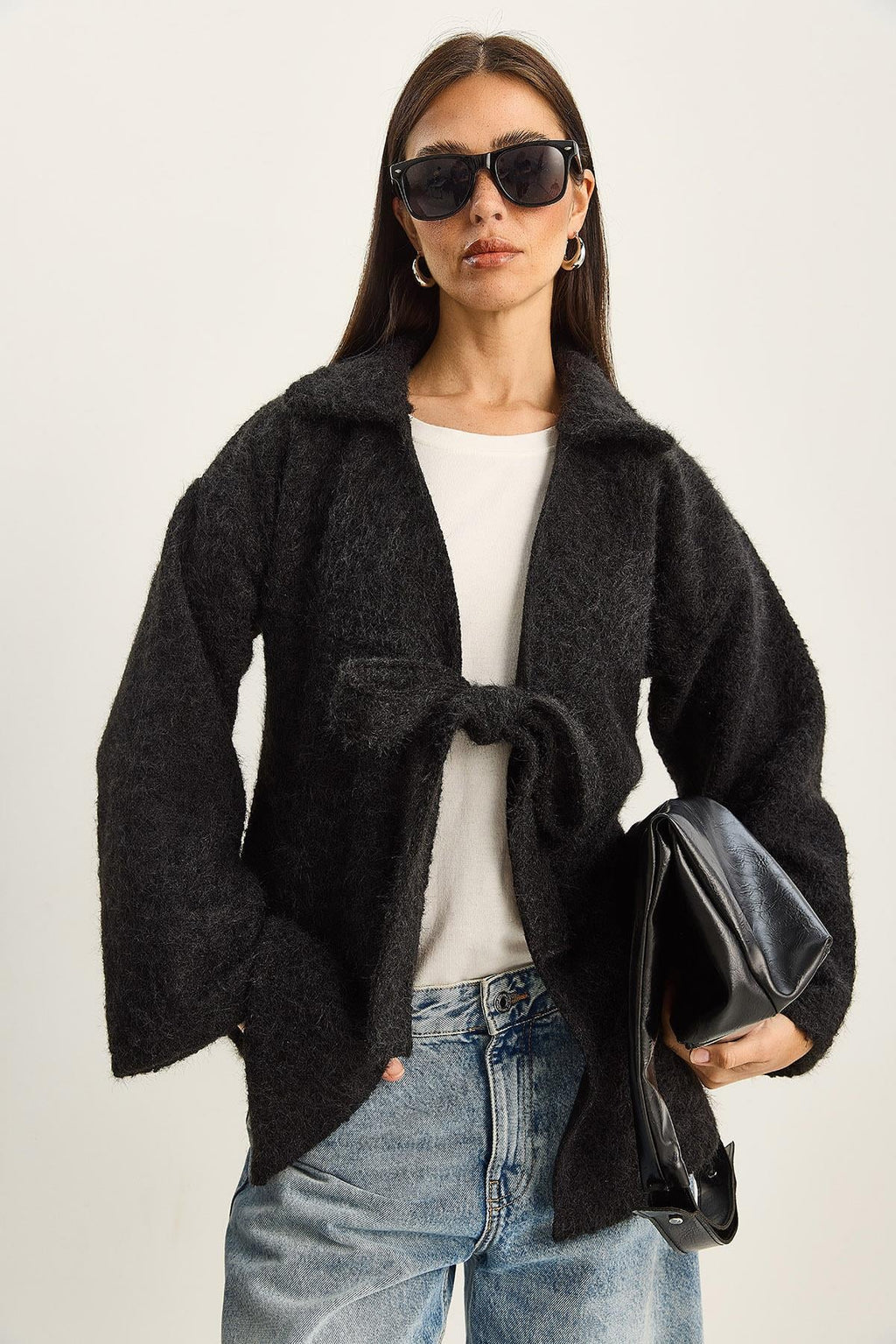 Black‎ Jacket
