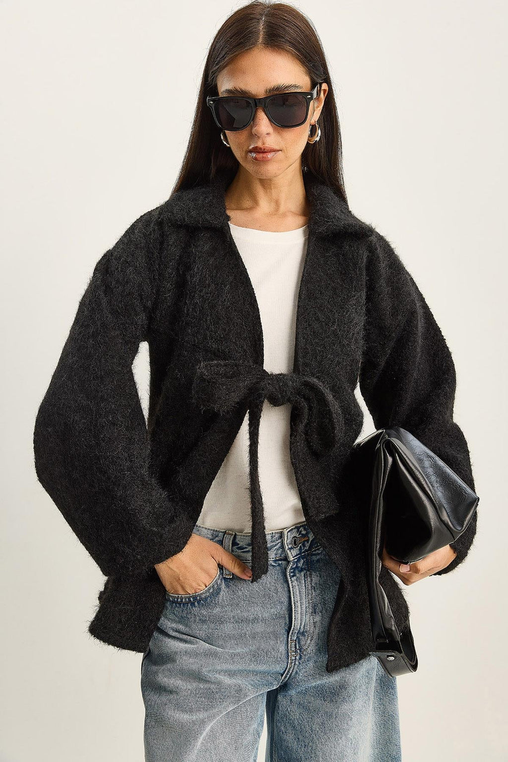 Black‎ Jacket