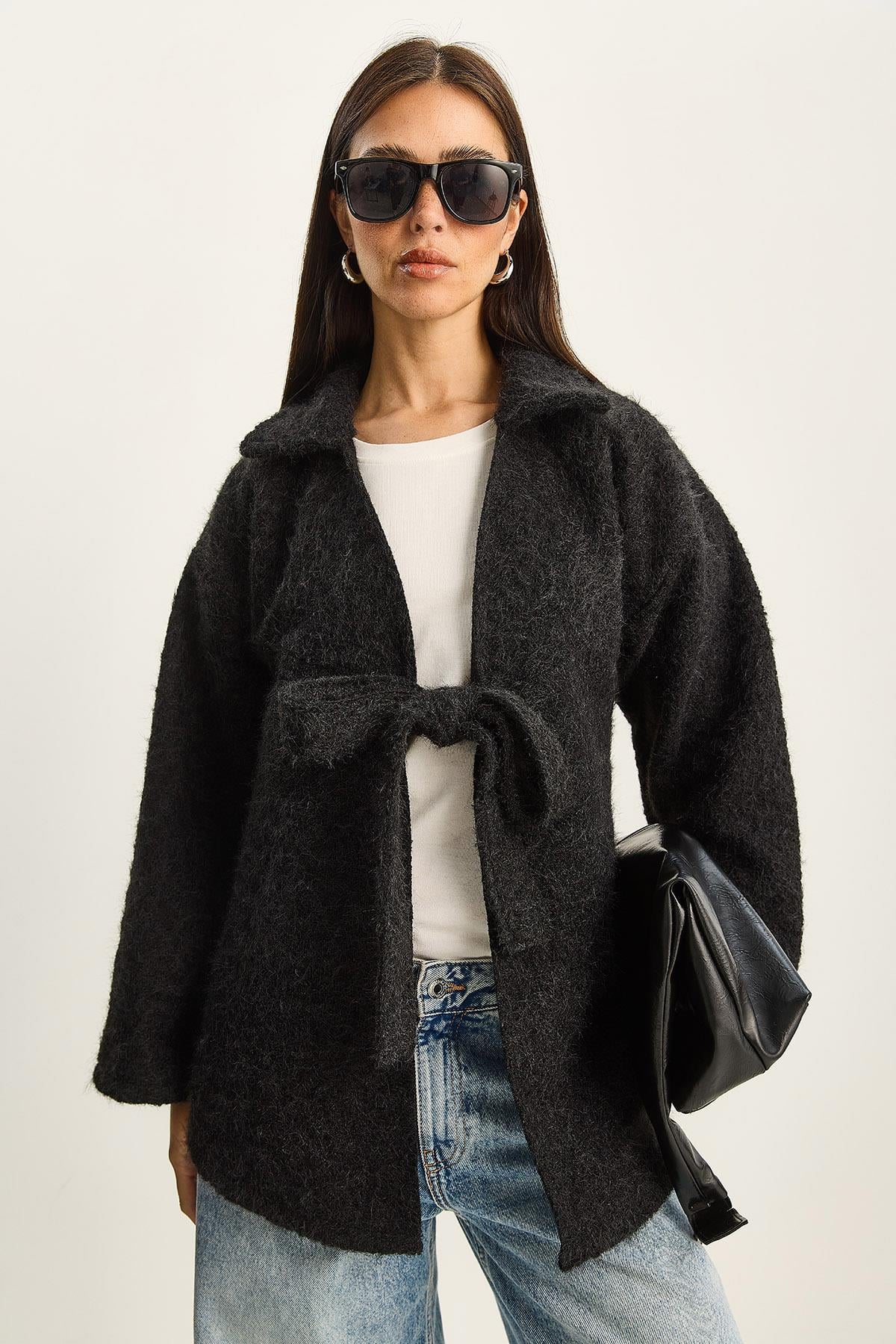 Black‎ Jacket