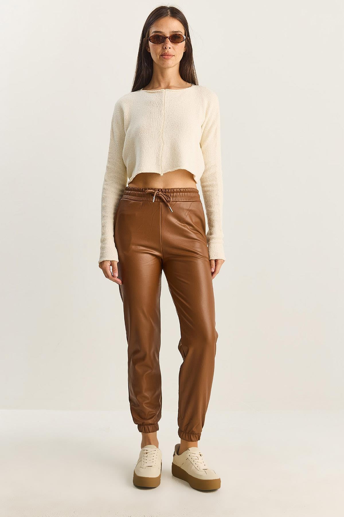 Women's Faux Leather Trousers with Fur Lining, Elastic Waistband and Pocket Details 1548 60282042 - Camel