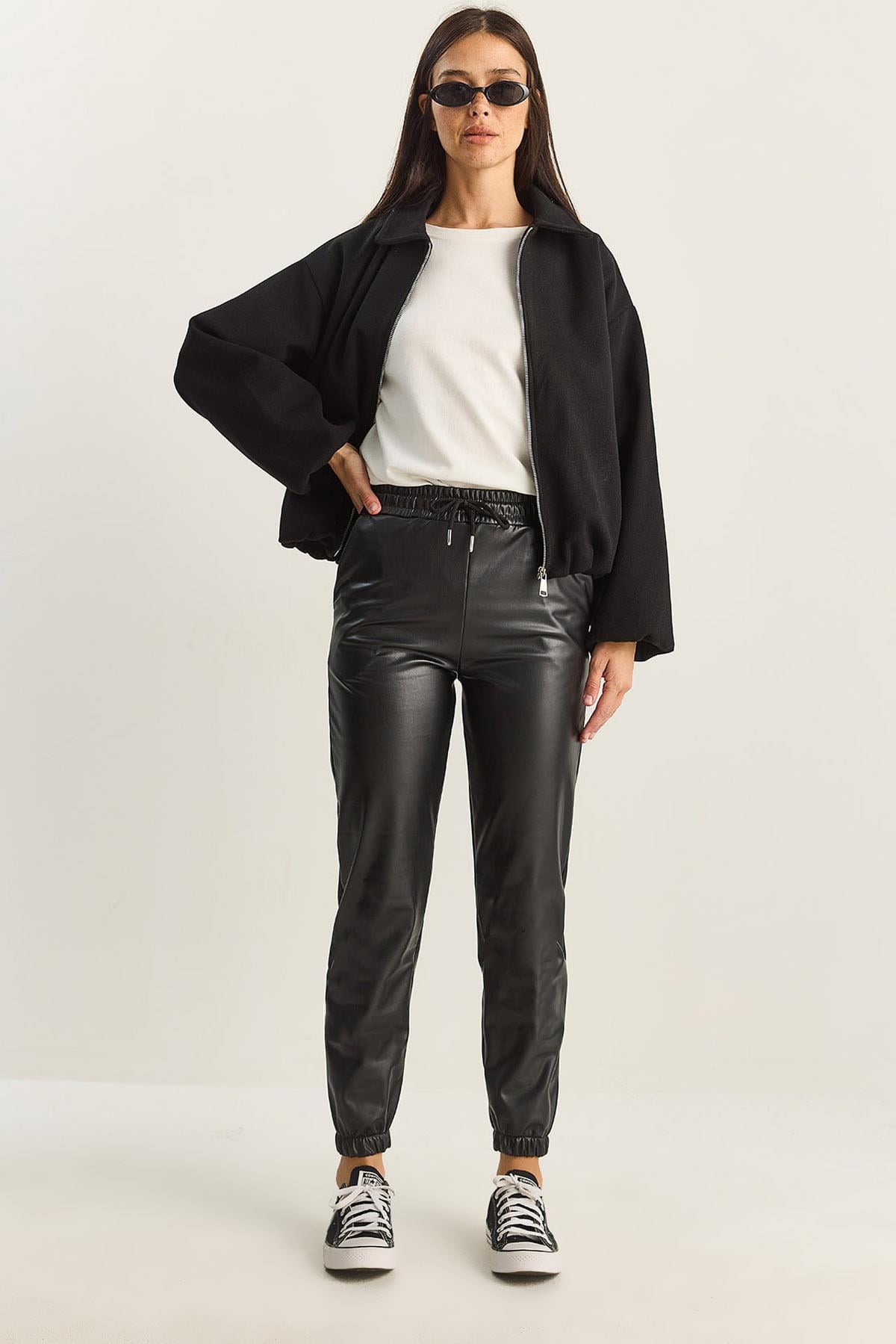 Women's Faux Leather Trousers with Fur Lining, Elastic Waistband and Pocket Details 1548 60282042 - Black