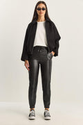 Black‎ Pants