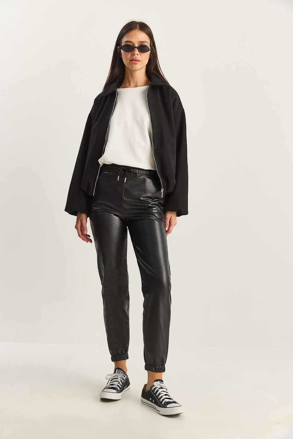 Black‎ Pants