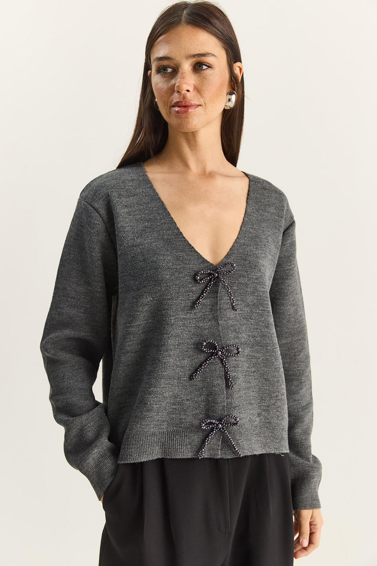 Women's V-Neck Knitted Cardigan with Pearl and Bow Accessory TH251070 60283885 - Anthracite