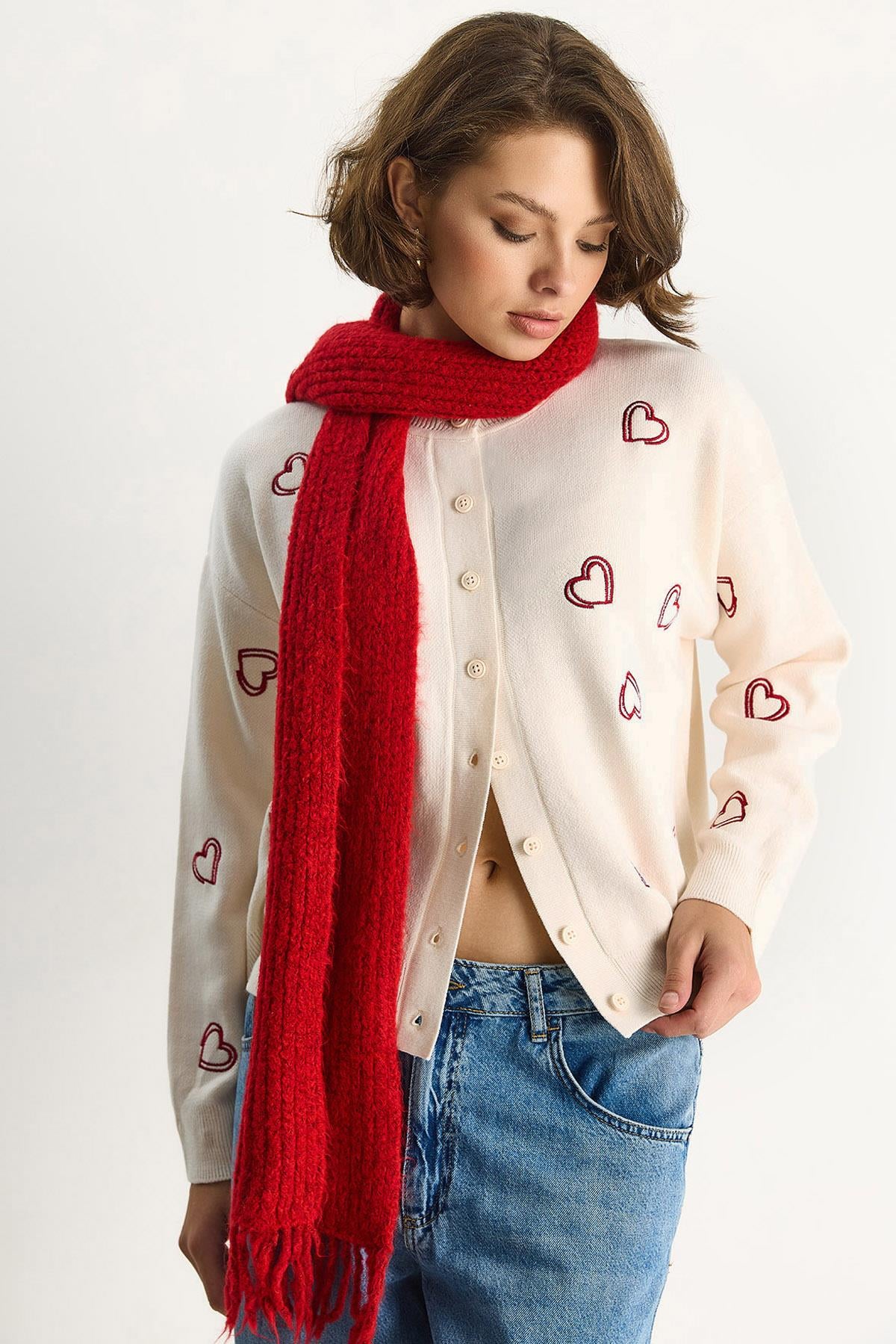 Cream‎ Cardigan