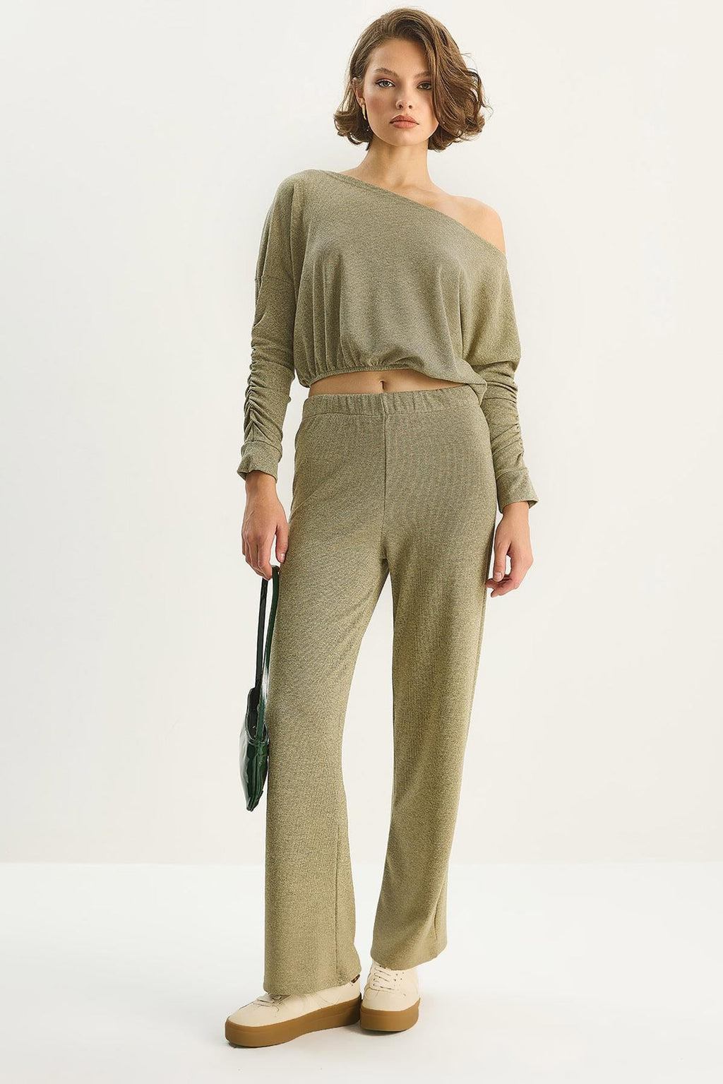Green‎ Outfit Set