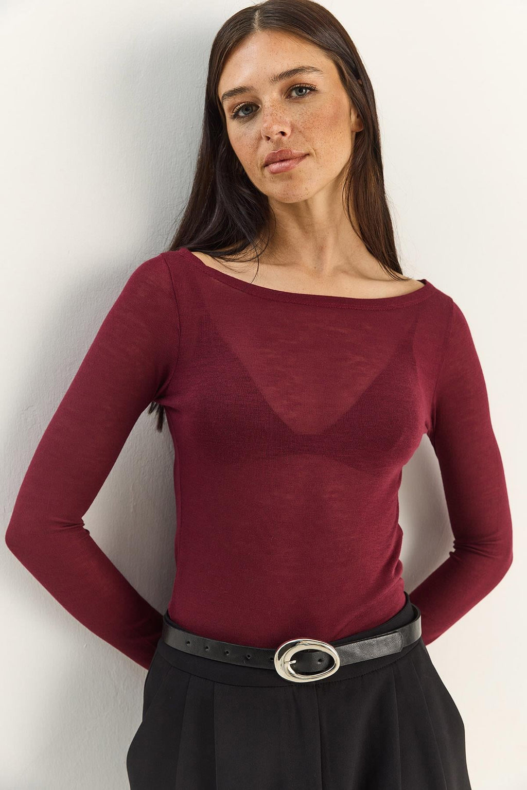 Red‎ Blouse
