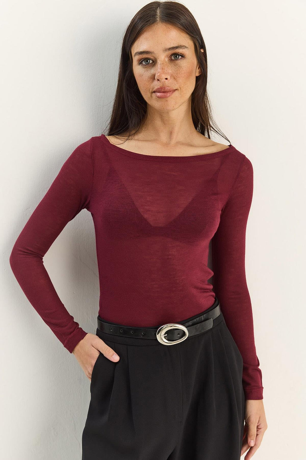 Red‎ Blouse