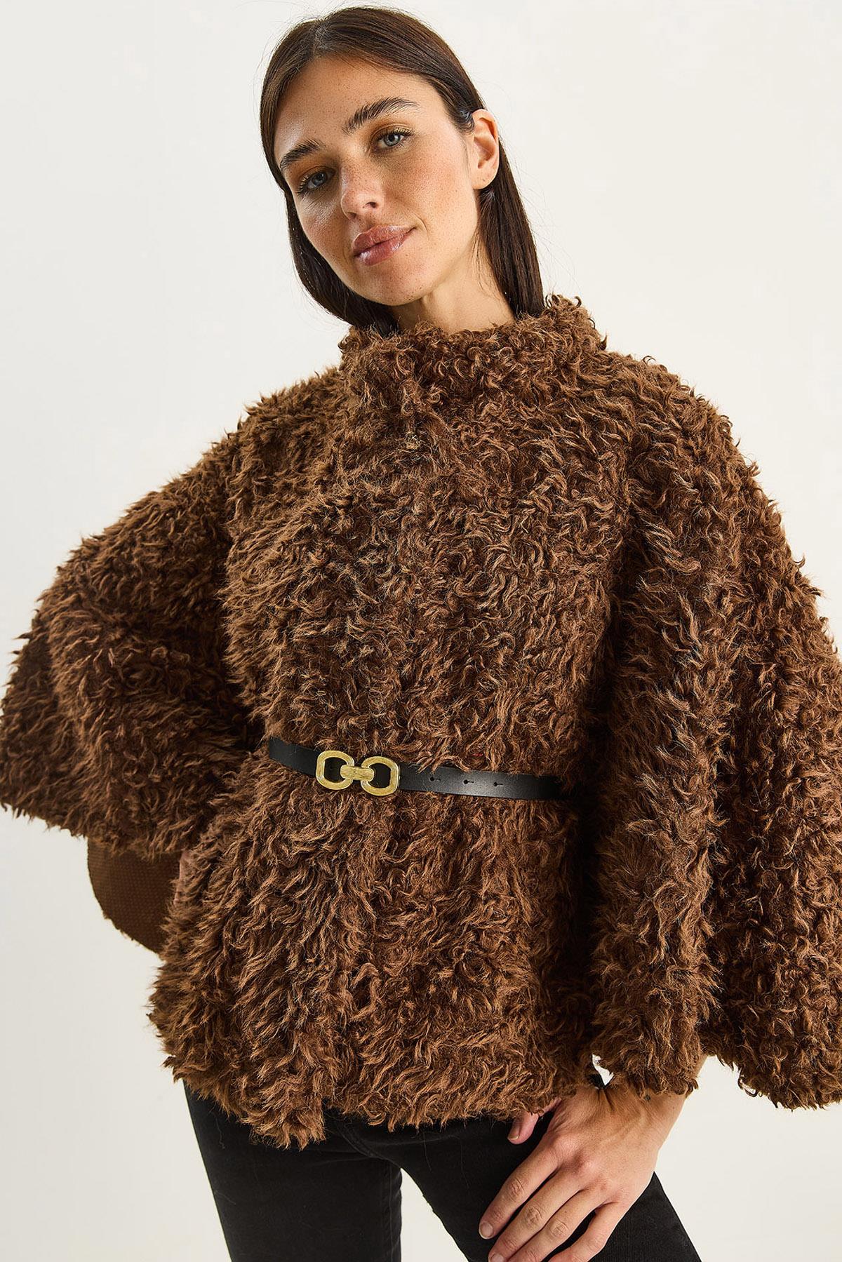 Brown‎ Poncho
